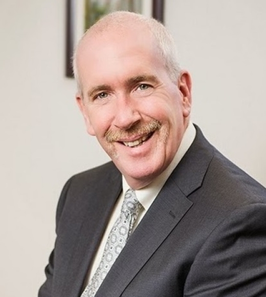 Headshot of Robert Brennan '87.